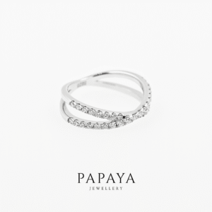 Bonnie Ring | Moissanite Band Platinum-Plated